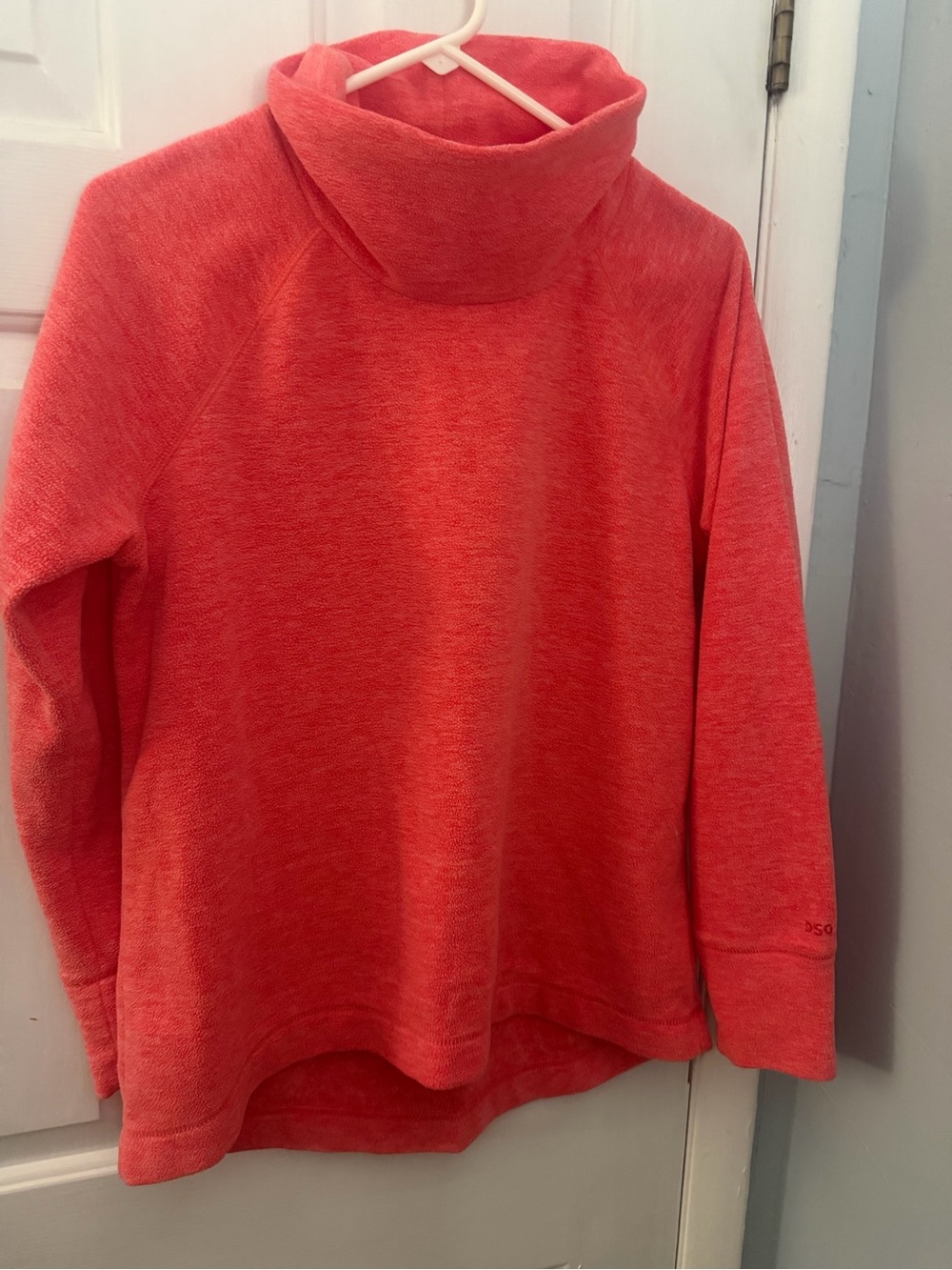 DSG Women’s Medium Coral Cowl Neck Fleece Pullover